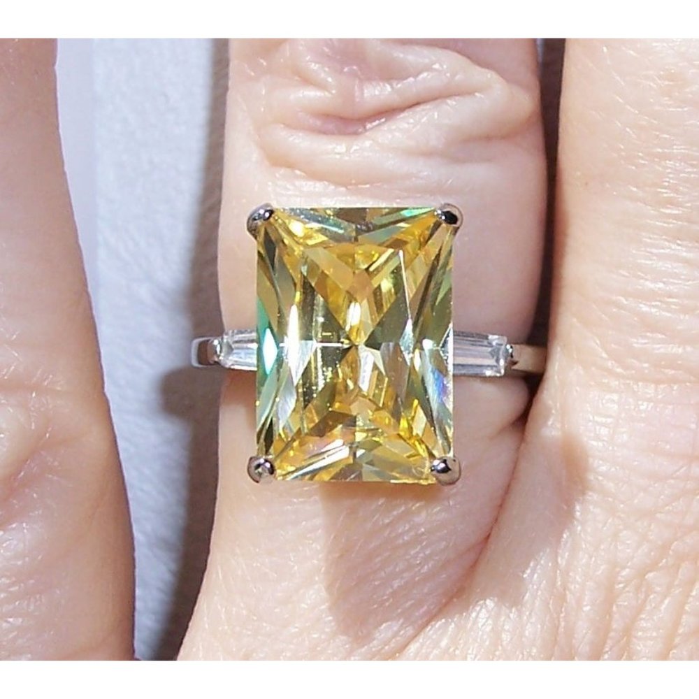 STAINLESS STEEL Canary Yellow Radiant Cut Cubic Zirconia Ring - Picture 4 of 16